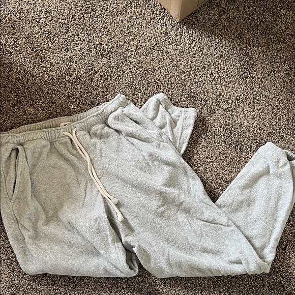 Aerie Light Gray Lounge Pants - Picture 1 of 2